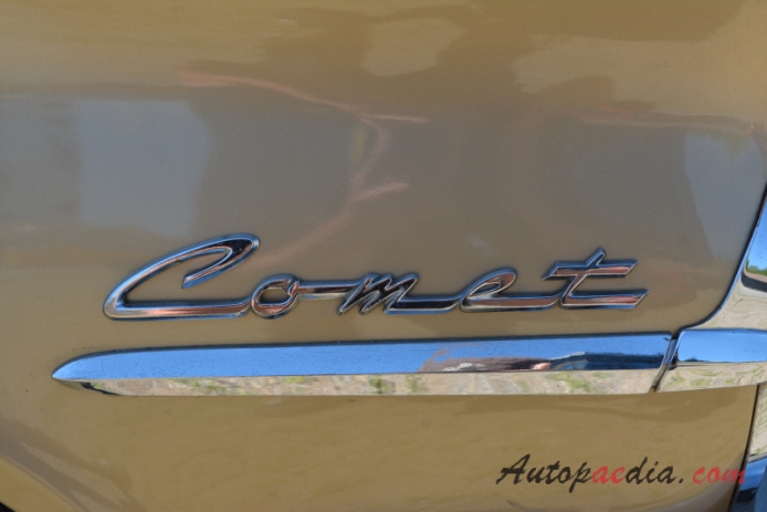 Mercury Comet 1. generacja 1960-1963 (1963 cabriolet 2d), emblemat bok 