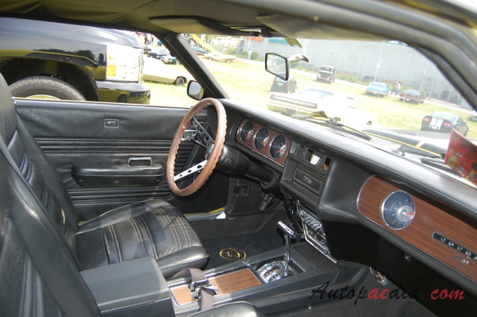 Mercury Cougar 1st generation 1967-1970 (1969 hardtop Coupé 2d), interior
