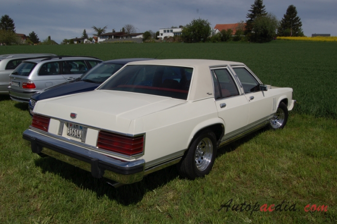 Mercury Marquis 3. generacja 1979-1982 (1979-1981 Grand Marquis sedan 4d), prawy tył
