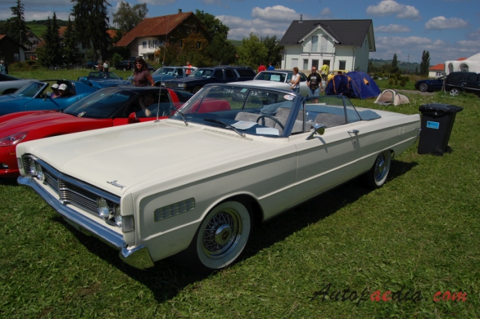 Mercury Monterey 4th generation 1965-1968 (1966 convertible 2d), left front view
