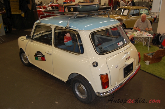 Mini Mark III 1970-1976 (1975 Authi Mini 1000),  left rear view