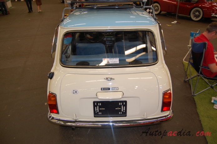 Mini Mark III 1970-1976 (1975 Authi Mini 1000), rear view