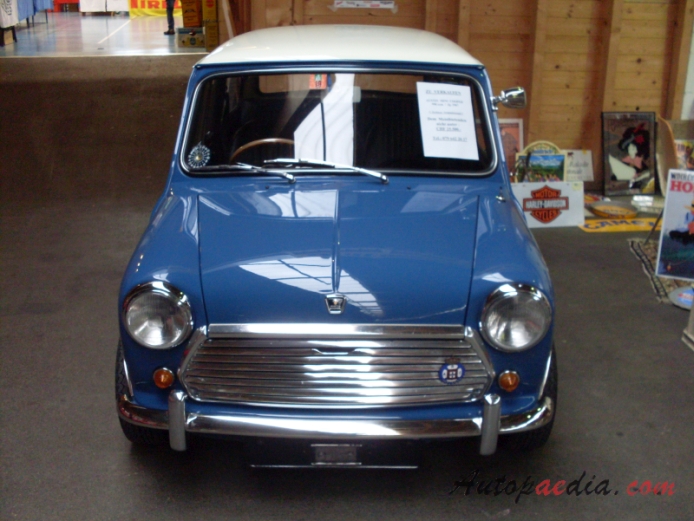 Mini Mark II 1967-1969 (1967 Austin Mini Cooper), front view