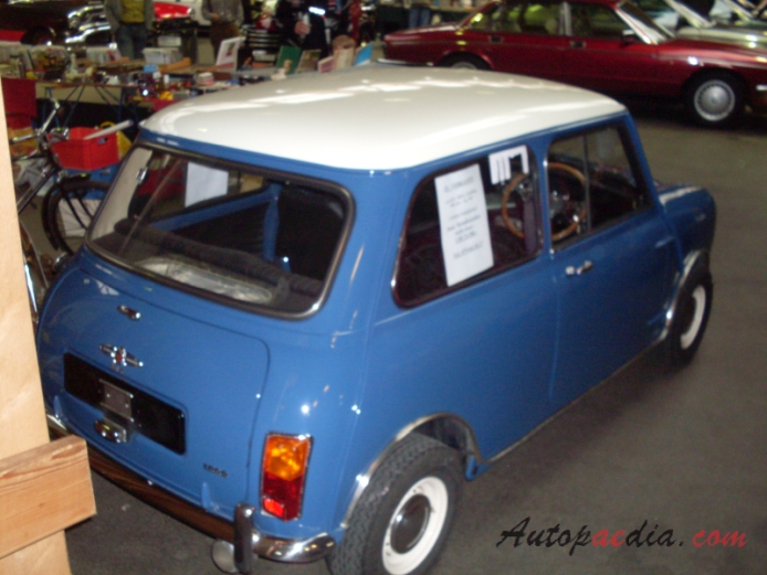 Mini Mark II 1967-1969 (1967 Austin Mini Cooper), right rear view
