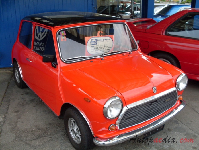 Mini Mark IV 1976-1983 (1978 1100 Special), right front view