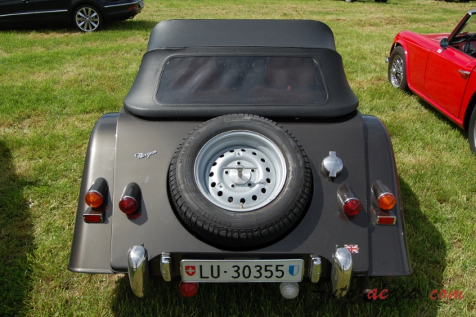 Morgan Plus 4 1950-present, rear view