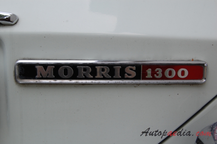 Morris 1300 (BMC ADO16 Mark II) 1967-1971 (Sedan 4d), emblemat tył 