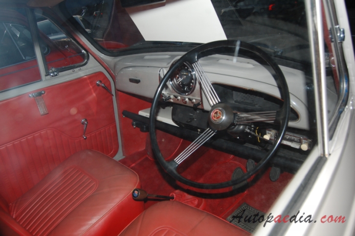 Morris Minor 3rd generation (Minor 1000) 1956-1971 (1968 saloon 2d), interior