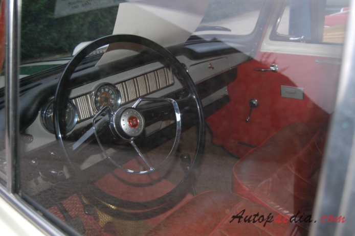 Morris Oxford Series 6 1961-1971 (1964 sedan 4d), interior