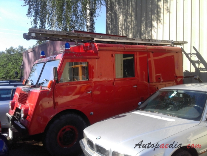 Mowag GW 3500 4x4 T1 195x-19xx (wóz strażacki), lewy bok