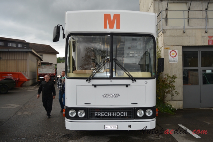 NAW autobus 1982-2000 (1988 VU4-23 Frech-Hoch Migros Verkaufswagen), przód