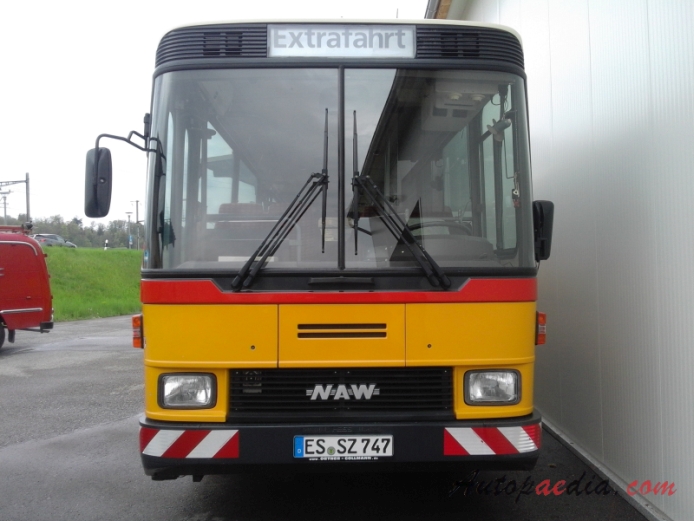 NAW bus 1982-2000 (BH4-23 Carrosserie Hess AG Postauto Fischer Urnerboden), front view