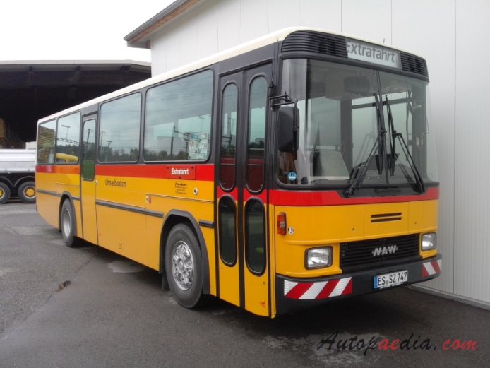 NAW autobus 1982-2000 (BH4-23 Carrosserie Hess AG Postauto Fischer Urnerboden), prawy przód