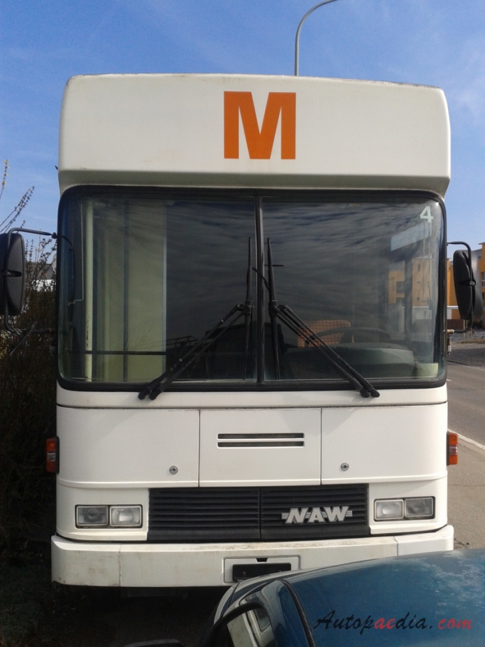 NAW autobus 1982-2000 (VU4-23 Geser Migros Verkaufswagen), przód
