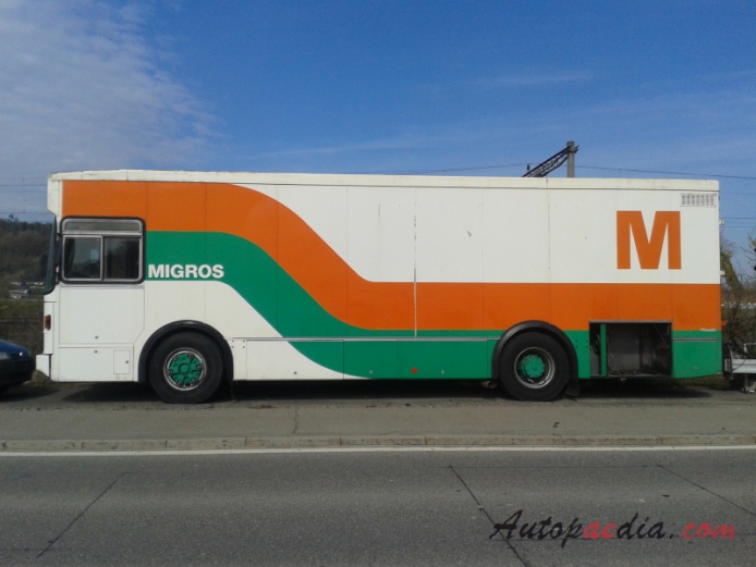 NAW autobus 1982-2000 (VU4-23 Geser Migros Verkaufswagen), lewy bok