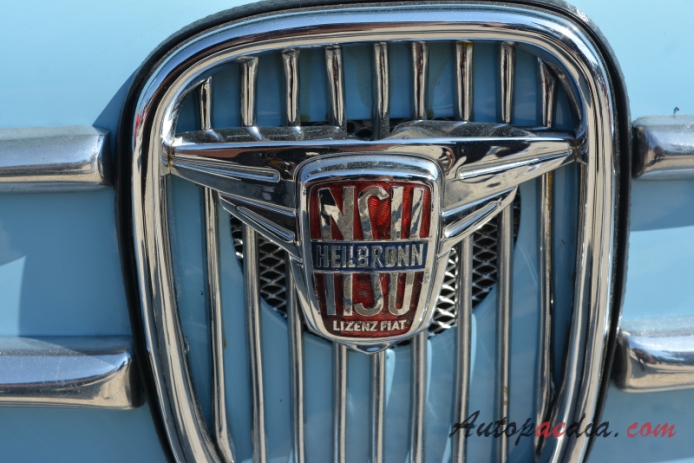 NSU/Fiat Weinsberg 500 1959-1963 (1959 NSU/Fiat Weinsberg 500 Limousette 2d), front emblem  