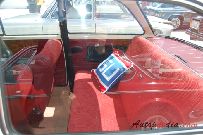 NSU 1200 1967-1973 (NSU 1200 C sedan 2d), wnętrze