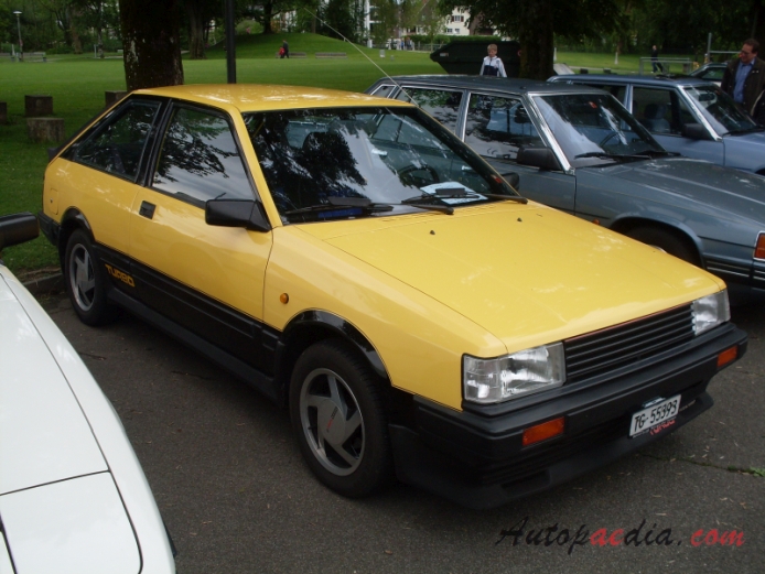 Nissan (Datsun) Cherry 4th generation (Pulsar N12) 1982-1986 (1984 1.5L Turbo hatchback 3d), right front view