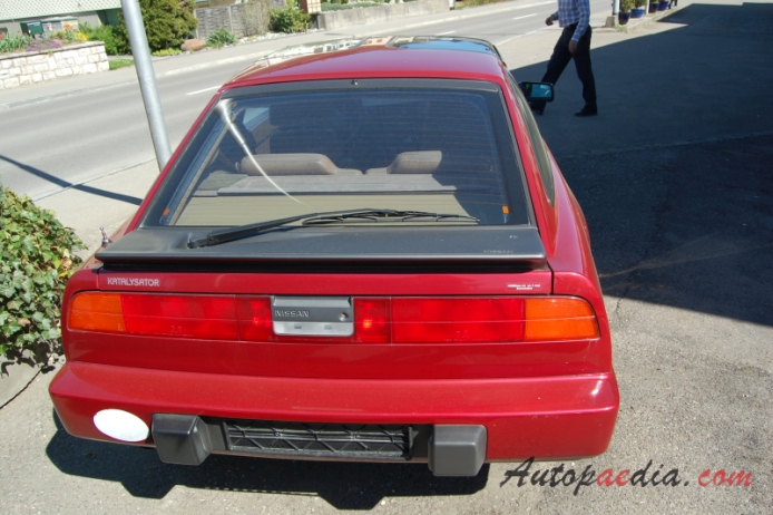 Nissan Fairlady Z 3rd generation 1983-2000 (1989 300ZX Z31 Targa Turbo), rear view