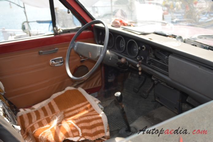 Nissan (Datsun) Sunny B120 Sunny truck 1971-xxxx (1989-xxxx B122 pickup 2d), interior