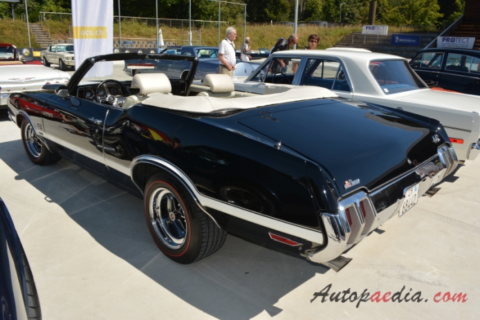 Oldsmobile 442 2. generacja 1968-1972 (1970 Hurst Equipped cabriolet 2d), lewy tył