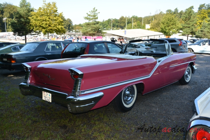 Oldsmobile 98 4th generation 1957-1958 (1957 convertible 2d), right rear view