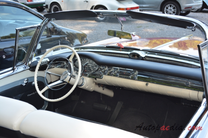 Oldsmobile 98 4. generacja 1957-1958 (1957 convertible 2d), wnętrze