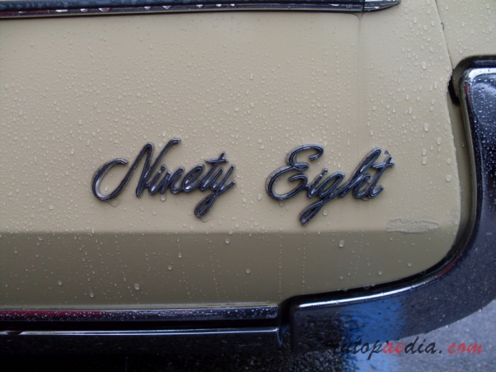 Oldsmobile 98 7th generation 1965-1970 (1967 convertible 2d), side emblem 