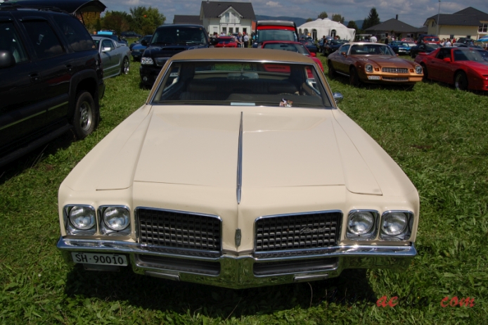 Oldsmobile 98 7th generation 1965-1970 (1970 hardtop 4d), front view
