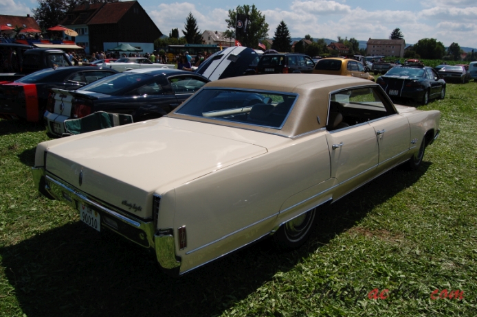 Oldsmobile 98 7th generation 1965-1970 (1970 hardtop 4d), right rear view