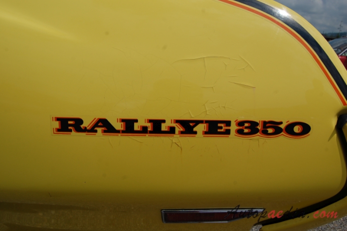 Oldsmobile Cutlass 3rd generation 1968-1972 (1970 Supreme 350 Rallye Coupé 2d), side emblem 