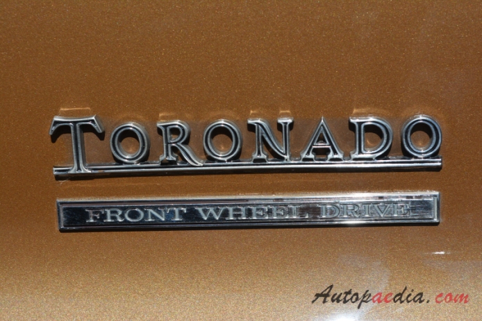 Oldsmobile Toronado 1st generation 1966-1970 (1970 GT), side emblem 