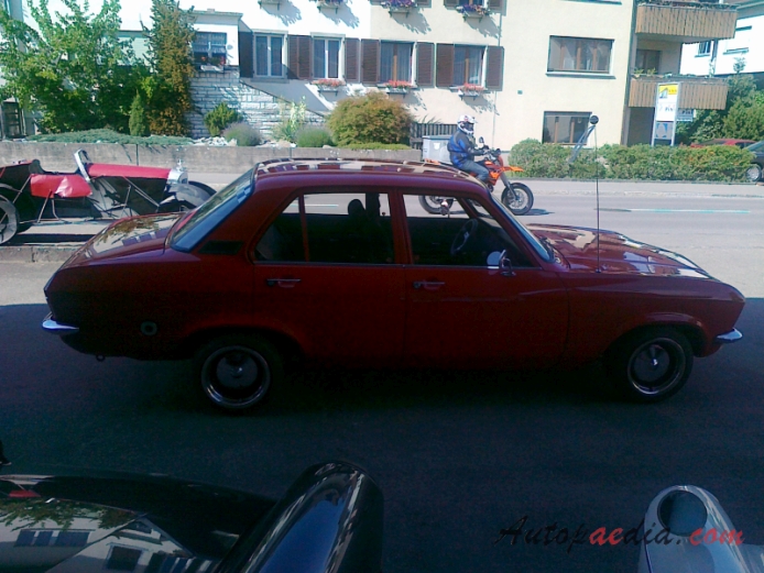 Opel Ascona A 1970-1975 (1972 1.2 sedan 4d), right side view