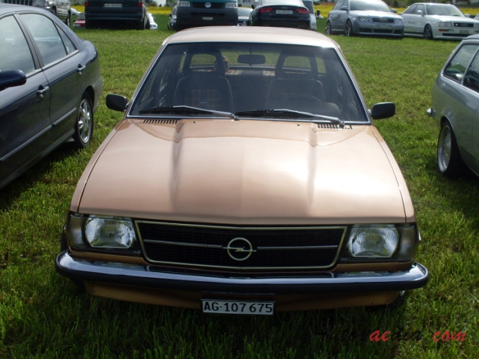 Opel Ascona B 1975-1981 (1975-1979 sedan 4d), przód