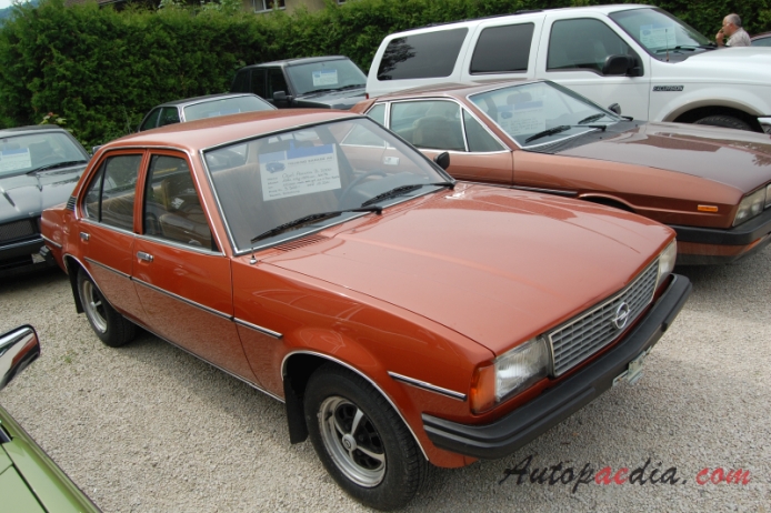 Opel Ascona B 1975-1981 (1980 2.0L sedan 4d), prawy przód