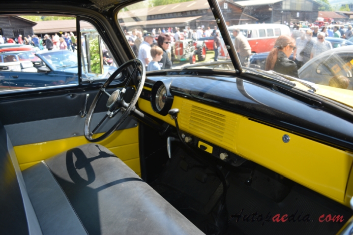 Opel Blitz 2. generacja 1952-1960 (pickup ciężarówka), wnętrze