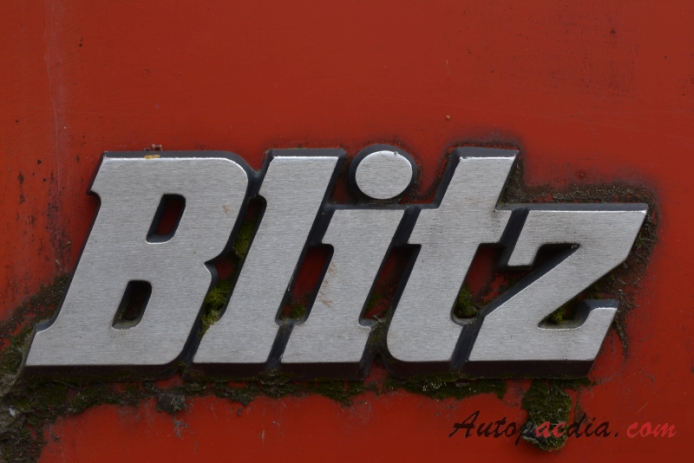 Opel Blitz 4th generation 1965-1975 (LLF fire engine), side emblem 