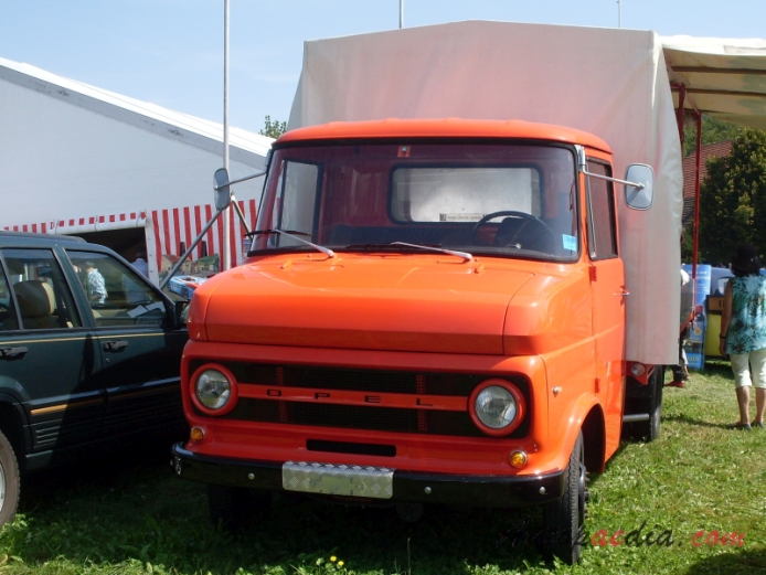 Opel Blitz 4. generacja 1965-1975 (pickup ciężarówka), przód