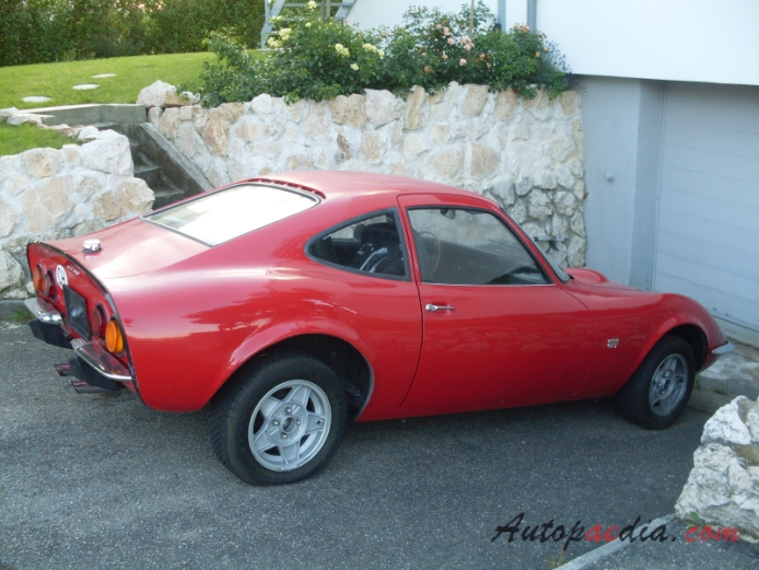 Opel GT 1968-1973, right side view