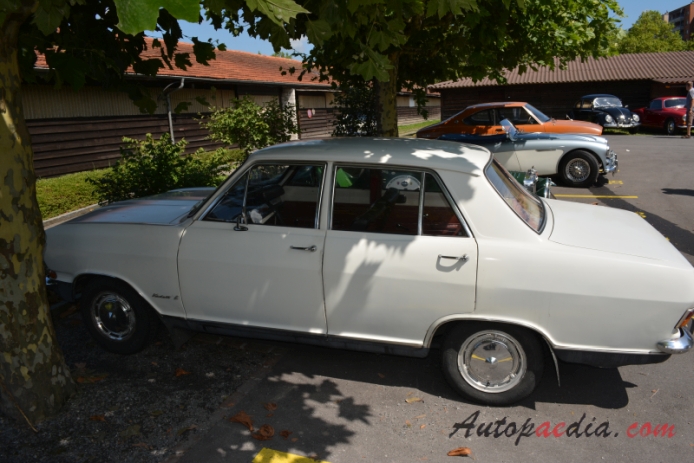 Opel Kadett B 1965-1973 (1971-1973 sedan 4d), lewy bok