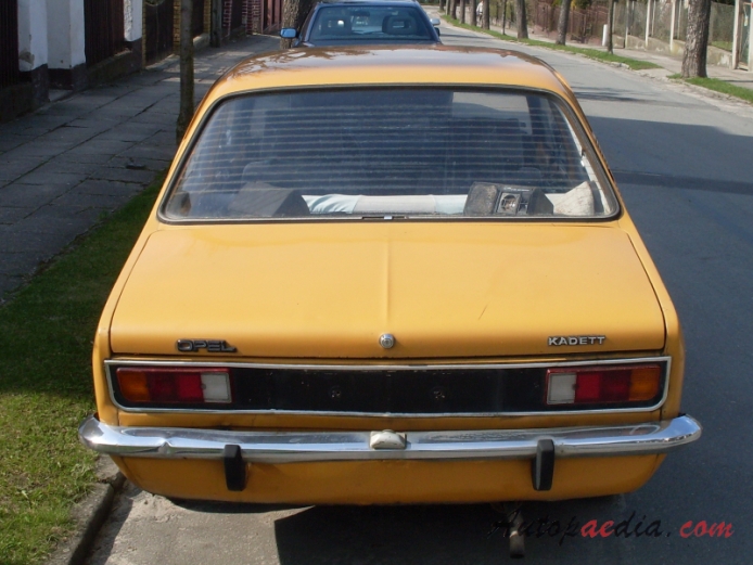 Opel Kadett C 1973-1979 (1973-1977 C1 sedan 2d), rear view