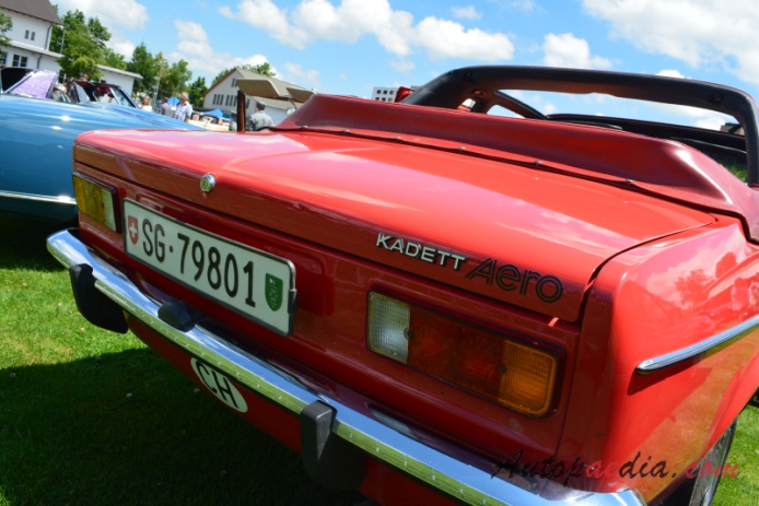 Opel Kadett C 1973-1979 (1976-1977 C1 Aero cabriolet 2d), tył