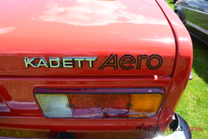 Opel Kadett C 1973-1979 (1976-1977 C1 Aero cabriolet 2d), rear emblem  