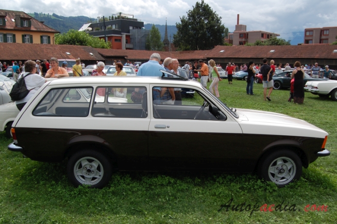 Opel Kadett C 1973-1979 (1978 Caravan kombi 3d), prawy bok