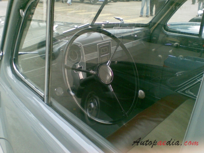 Opel Kapitän 2nd generation 1948-1950, interior