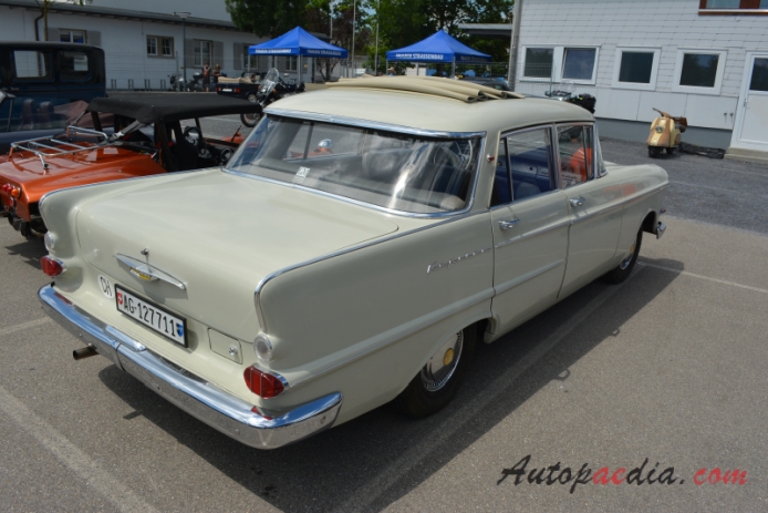 Opel Kapitän 6th generation P2 1959-1963 (faltdach sedan 4d), right rear view