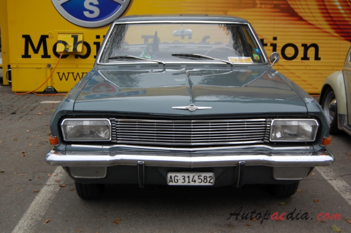 Opel Kapitän 7. generacja A 1964-1968 (sedan 4d), przód