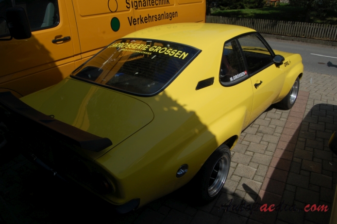 Opel Manta A 1970-1975, prawy tył