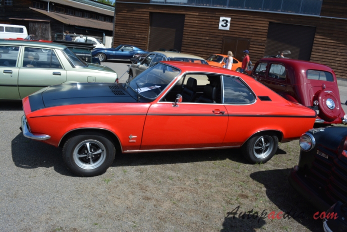 Opel Manta A 1970-1975 (1971 1900 SR Coupé 2d), lewy bok