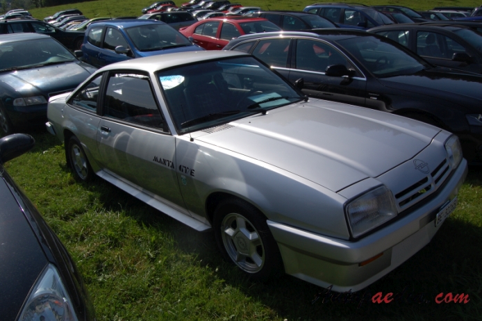 Opel Manta B 1975-1988 (1983 B2 GT/E Coupé 2d), prawy przód